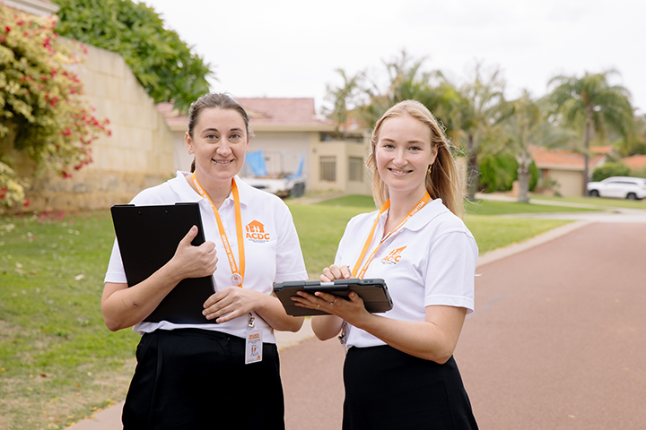 MEET PERTH PEOPLE CONNECTORS – Bec & Rebecca